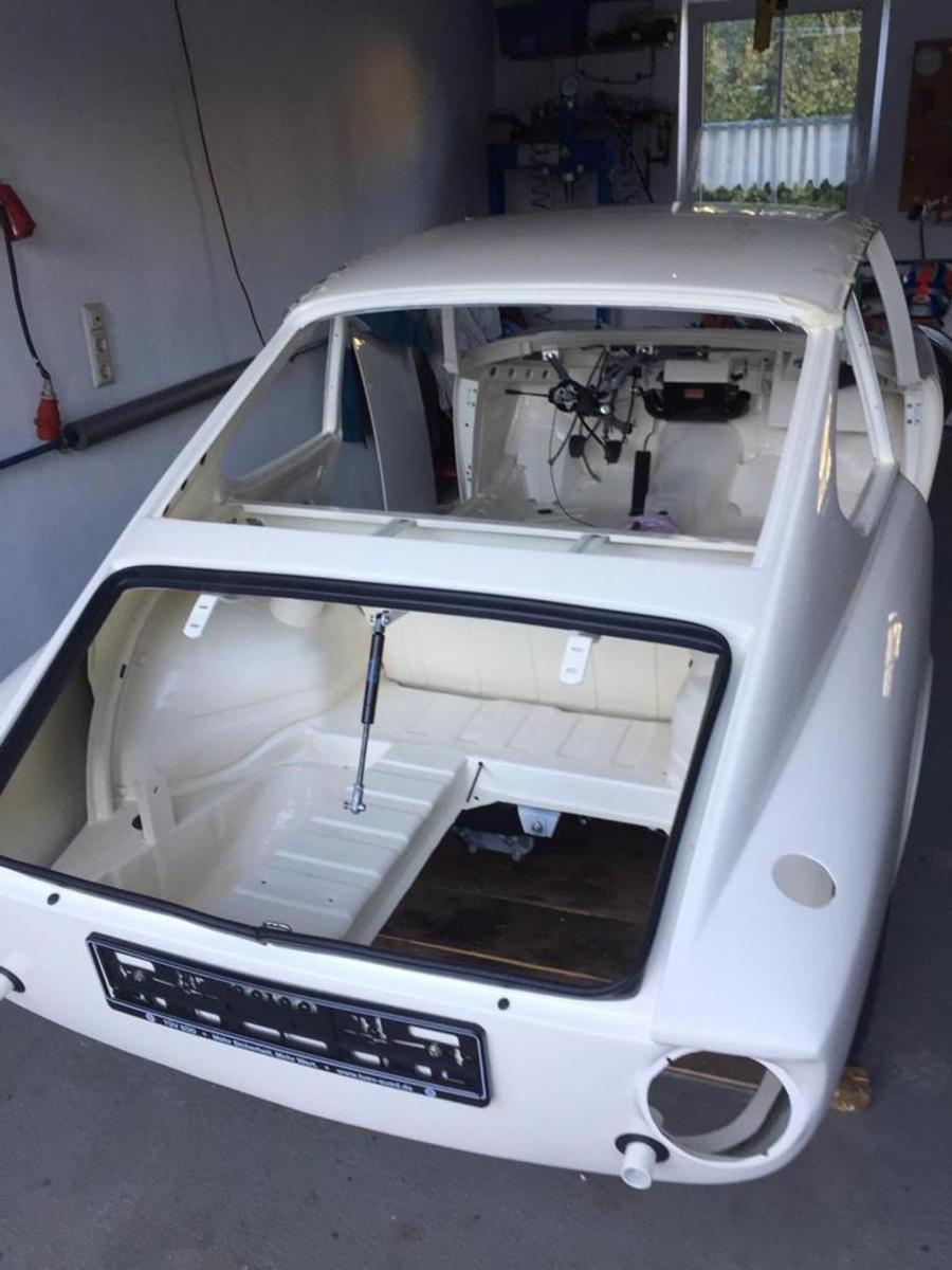 Детали создания BMW Glas 1600 GT 1968 года  (фото 132 из 155)